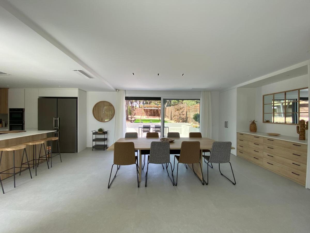 Naramia Sagaro Villa With Poolgarden10 Pax S'Agaro Dış mekan fotoğraf