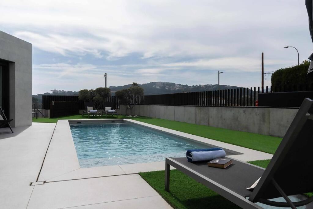 Naramia Sagaro Villa With Poolgarden10 Pax S'Agaro Dış mekan fotoğraf