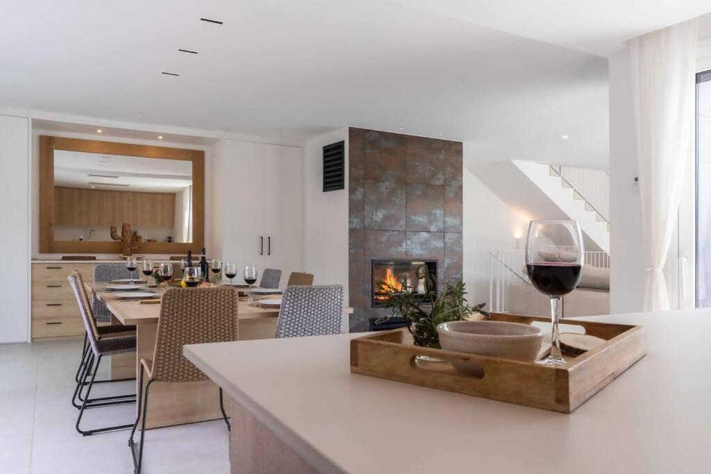 Naramia Sagaro Villa With Poolgarden10 Pax S'Agaro Dış mekan fotoğraf